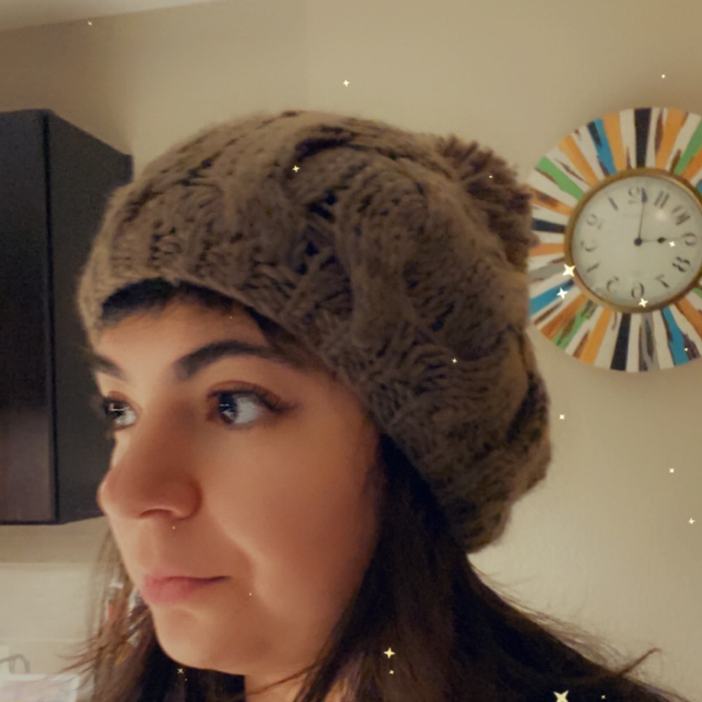 Beanie - Picture 2 of 4